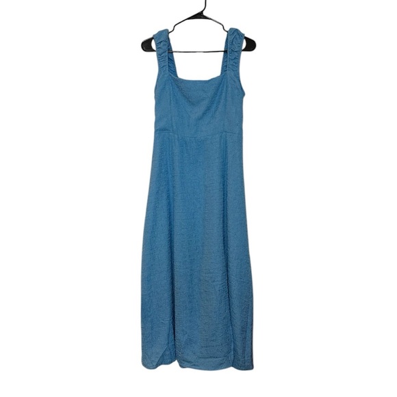 NWT ASTR the Label Crinkle Shoulder Midi Dress Blue Size M - Picture 2 of 12